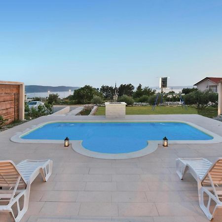 Nice Home In Kastel Sucurac With Wifi Kastela Exterior photo
