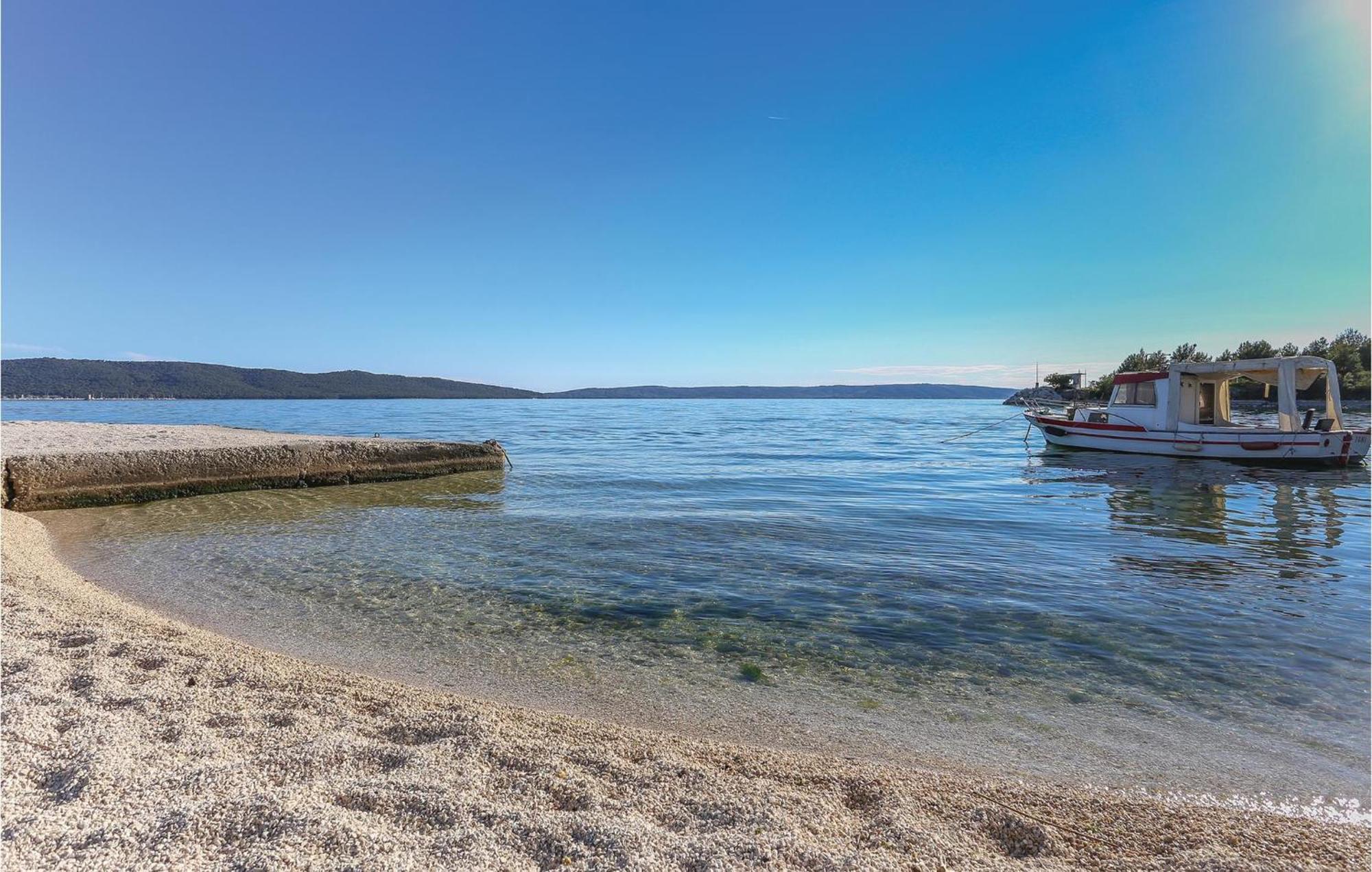 Nice Home In Kastel Sucurac With Wifi Kastela Exterior photo