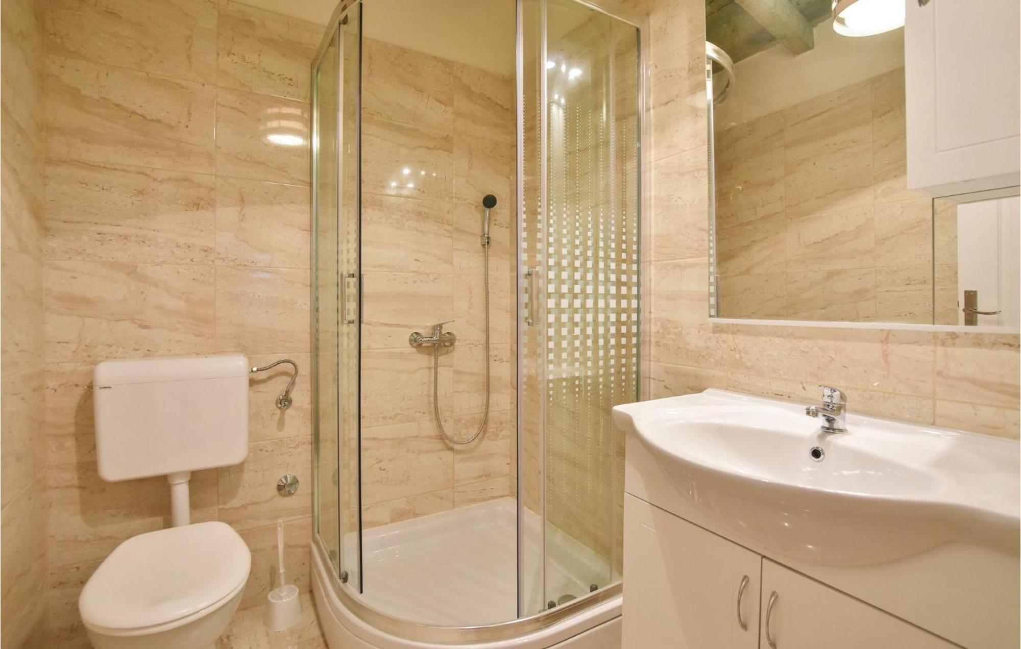Nice Home In Kastel Sucurac With Wifi Kastela Exterior photo